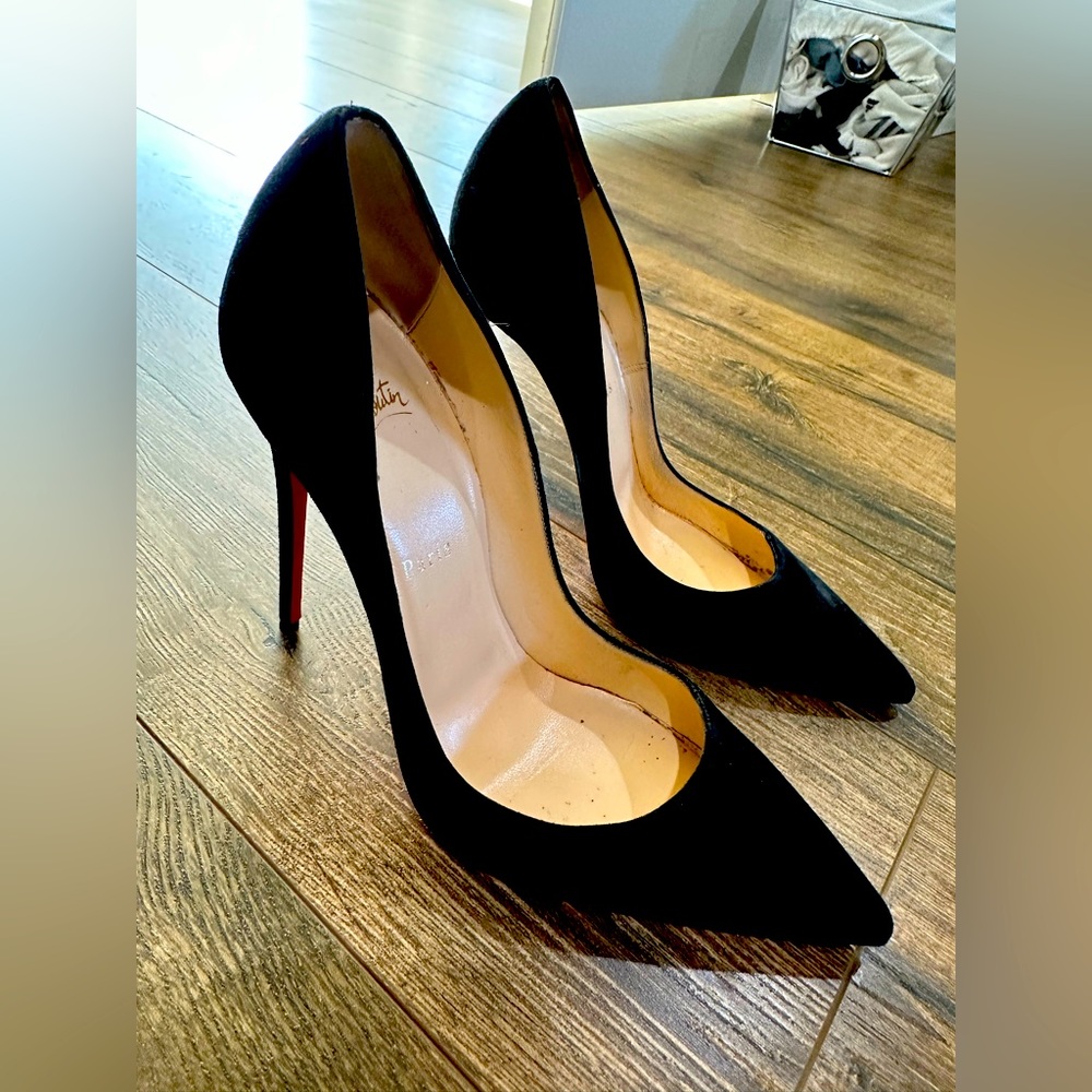 Christian Louboutin So Kate 120